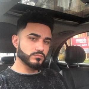 Meet your Posher, Sami